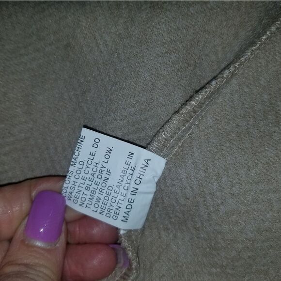 Oak + Fort Tan Chunky Knit Cardigan Oversized S-m NWT - Picture 13 of 13